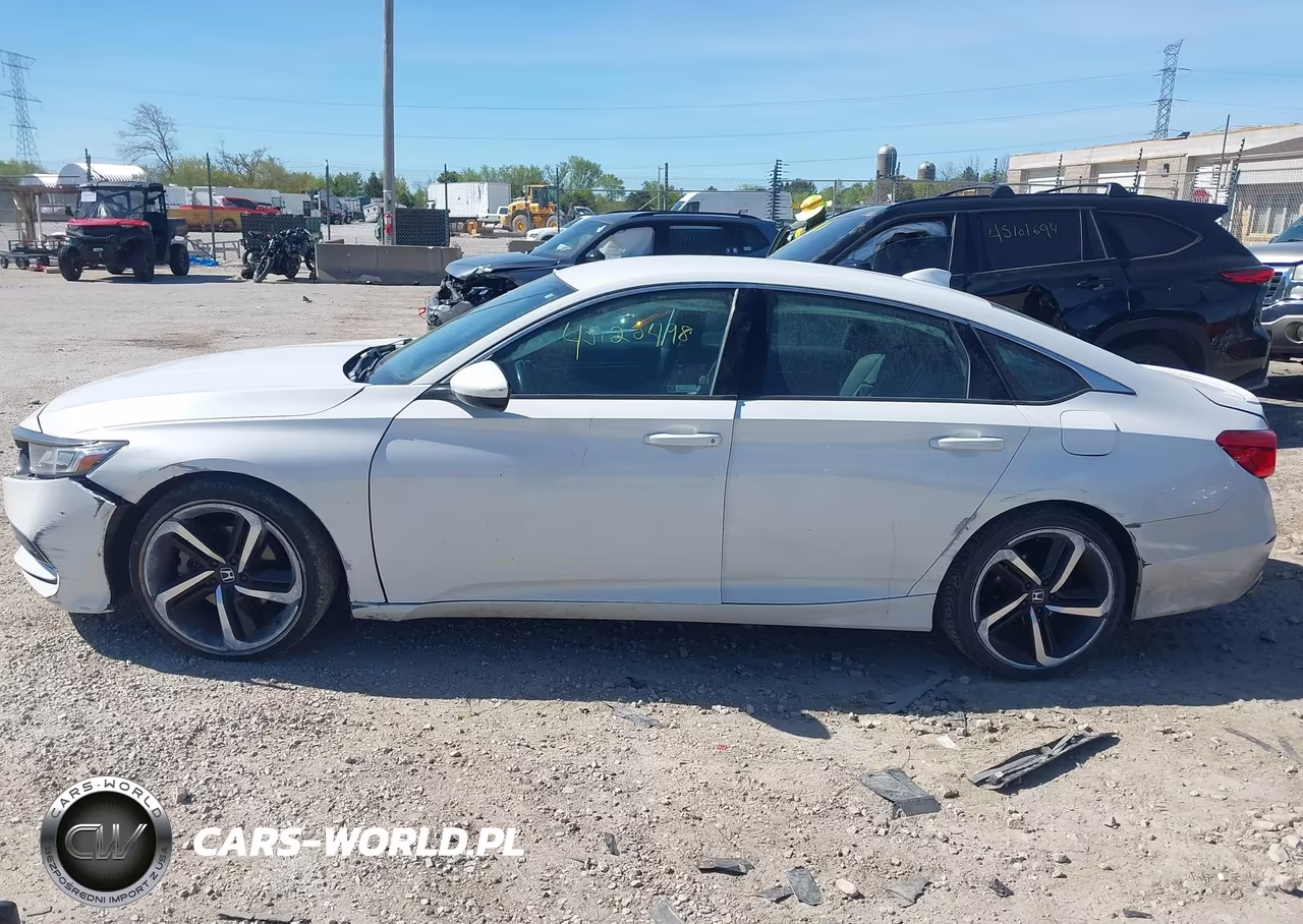 2018 Honda Accord Sport VIN:1HGCV1F39JA227061 - 14