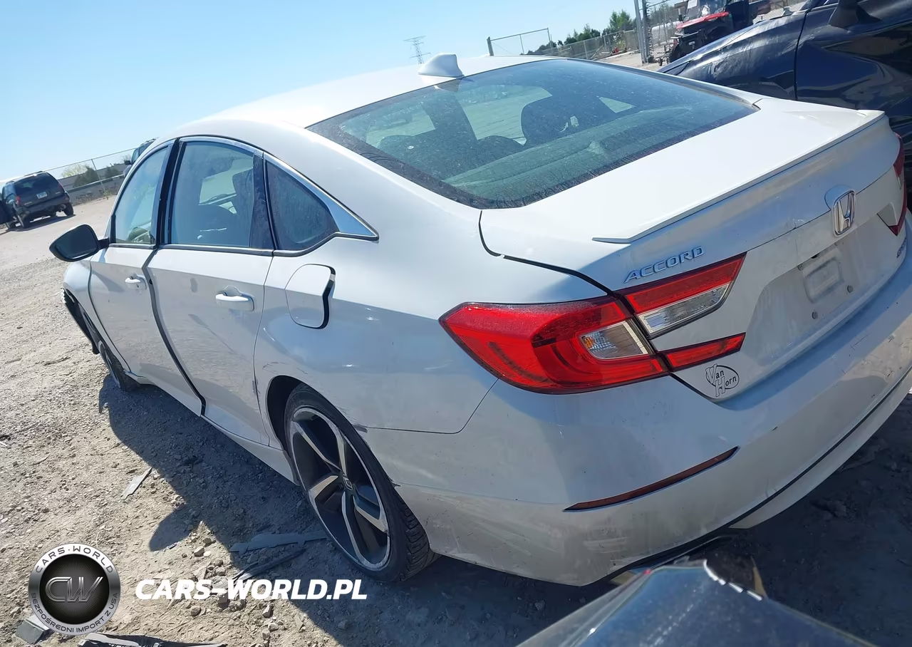2018 Honda Accord Sport VIN:1HGCV1F39JA227061 - 3