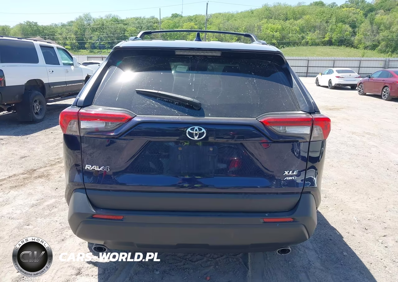 2022 Toyota Rav4 Xle VIN:2T3P1RFV5NW281010 - 17
