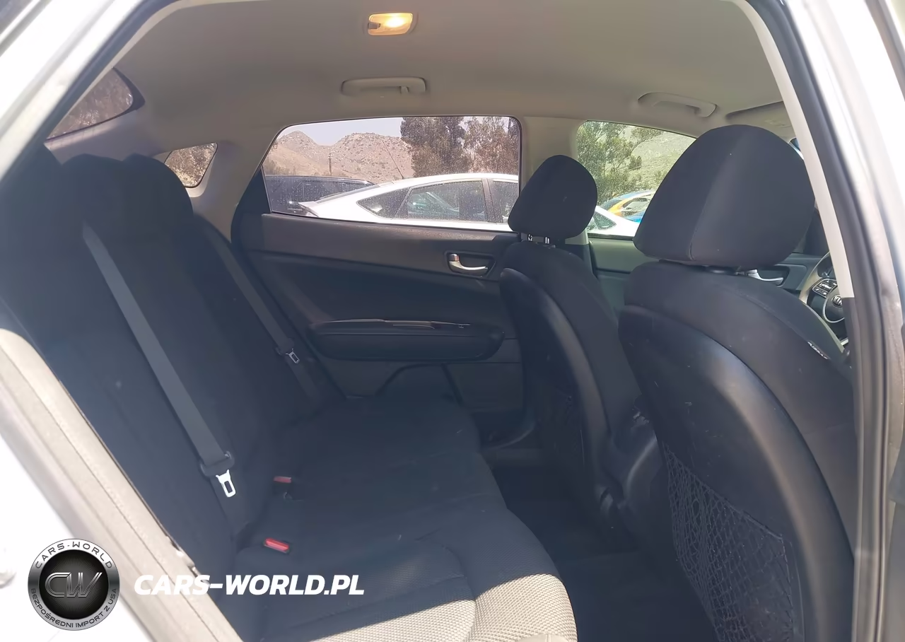 2020 Kia Optima Lx VIN:5XXGT4L3XLG431306 - 8