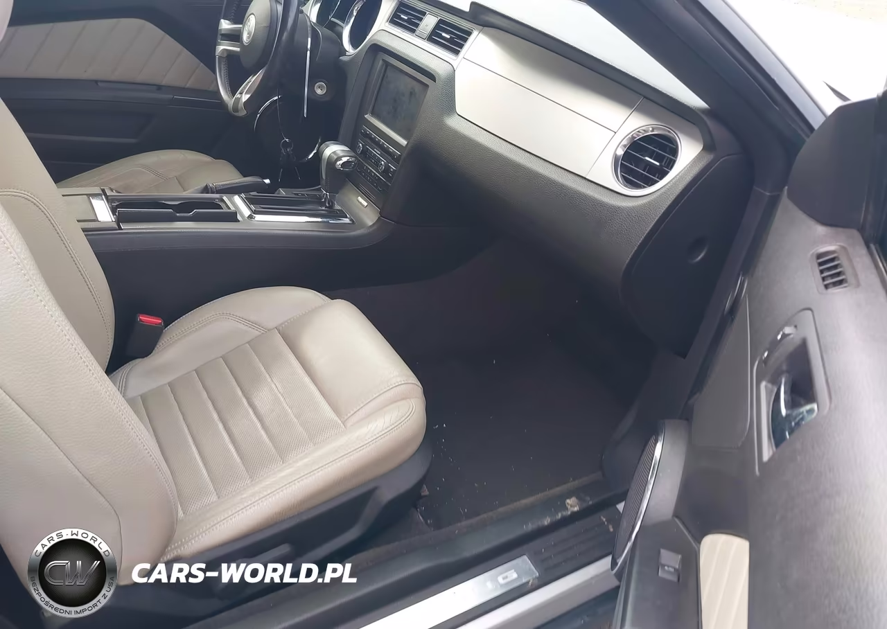2012 Ford Mustang V6 Premium VIN:1ZVBP8AM3C5261633 - 5