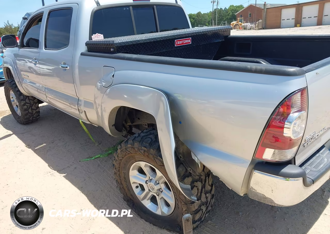 2009 Toyota Tacoma Base V6 VIN:3TMMU52N59M011405 - 17
