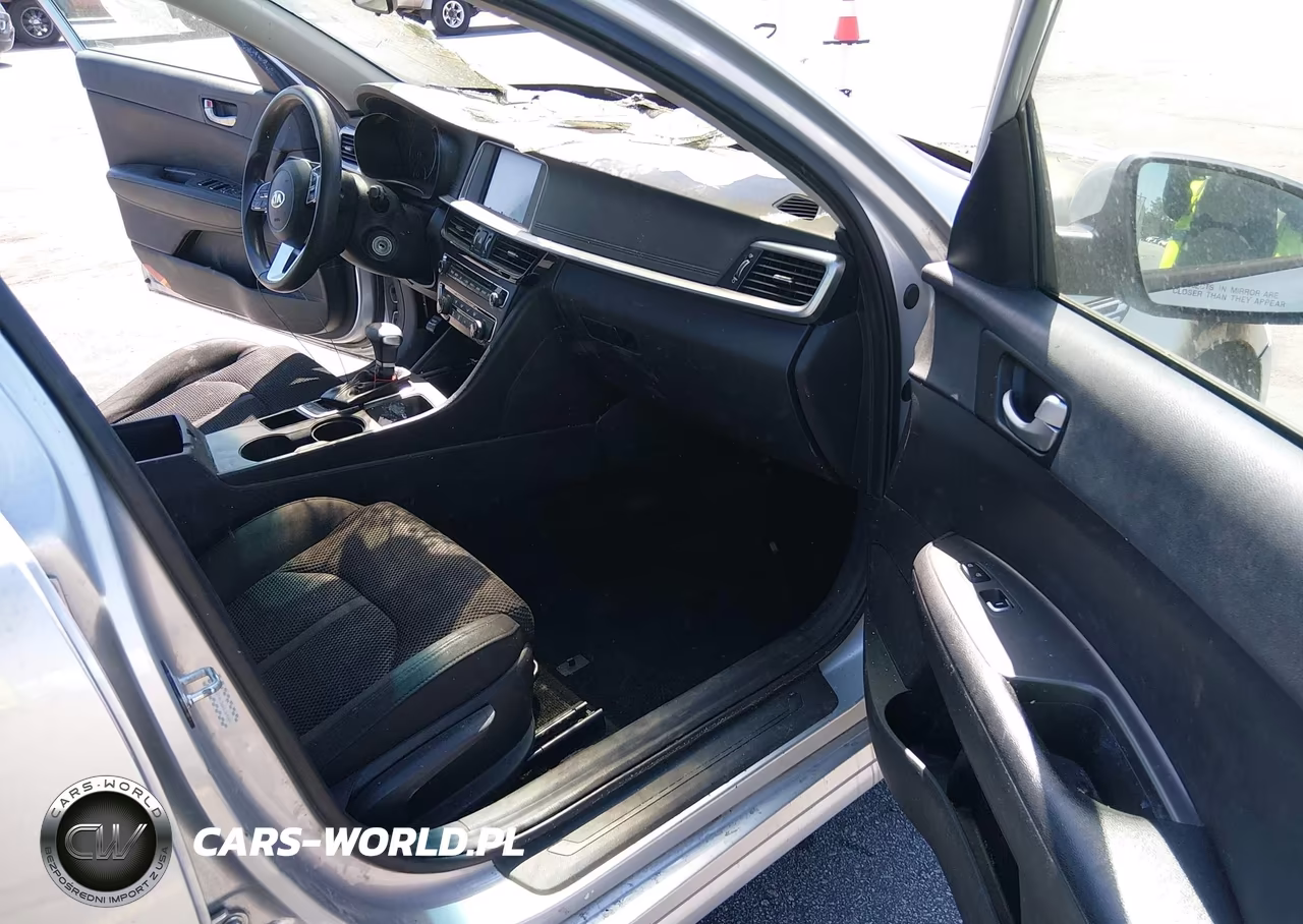 2019 Kia Optima Lx VIN:5XXGT4L36KG369384 - 5