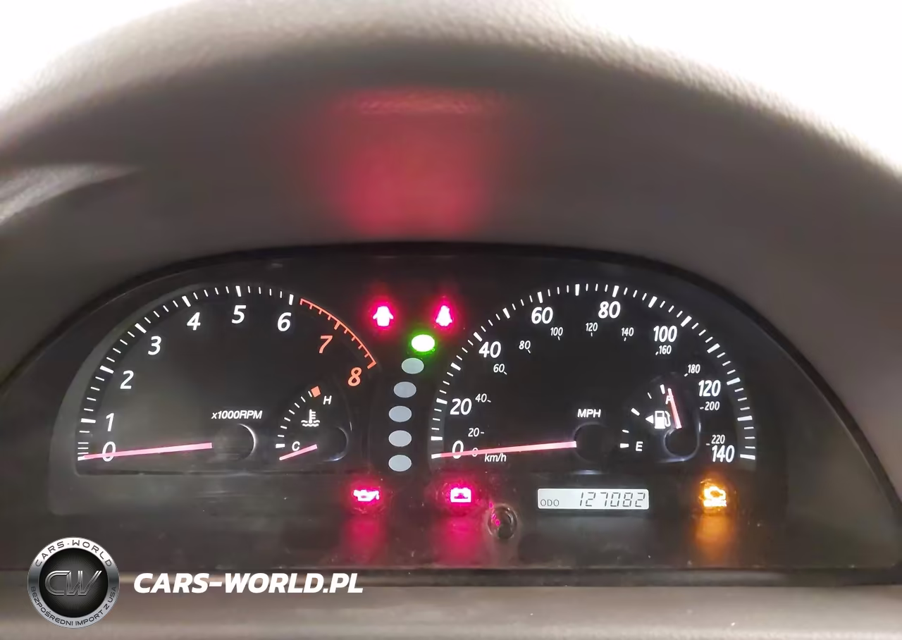 2002 Toyota Camry Le VIN:JTDBE32K220135221 - 7