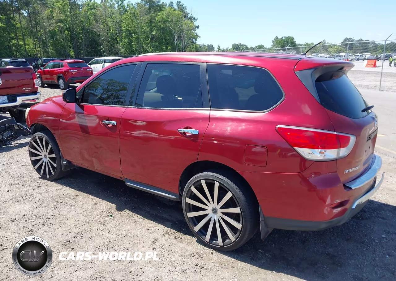 2013 Nissan Pathfinder S VIN:5N1AR2MNXDC674152 - 3