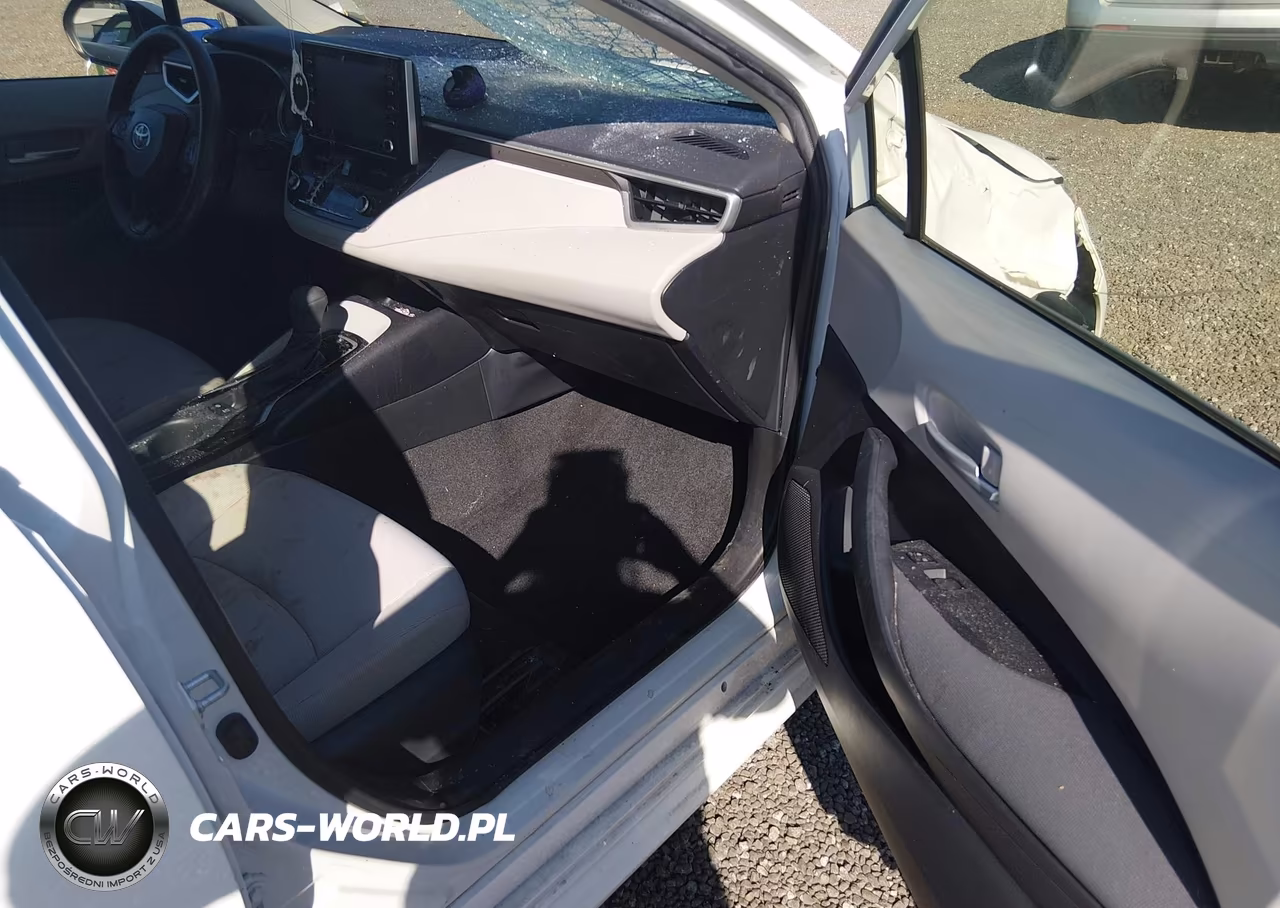 2020 Toyota Corolla Le VIN:JTDHPRAE3LJ056347 - 5