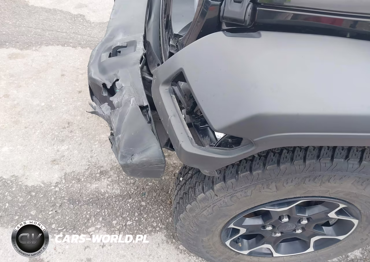 2021 Jeep Wrangler Unlimited Sport S 4X4 VIN:1C4HJXDG3MW723263 - 18