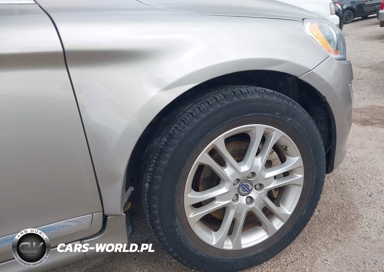 2015 Volvo Xc60 T5 Premier VIN:YV440MDK0F2678598 - 12