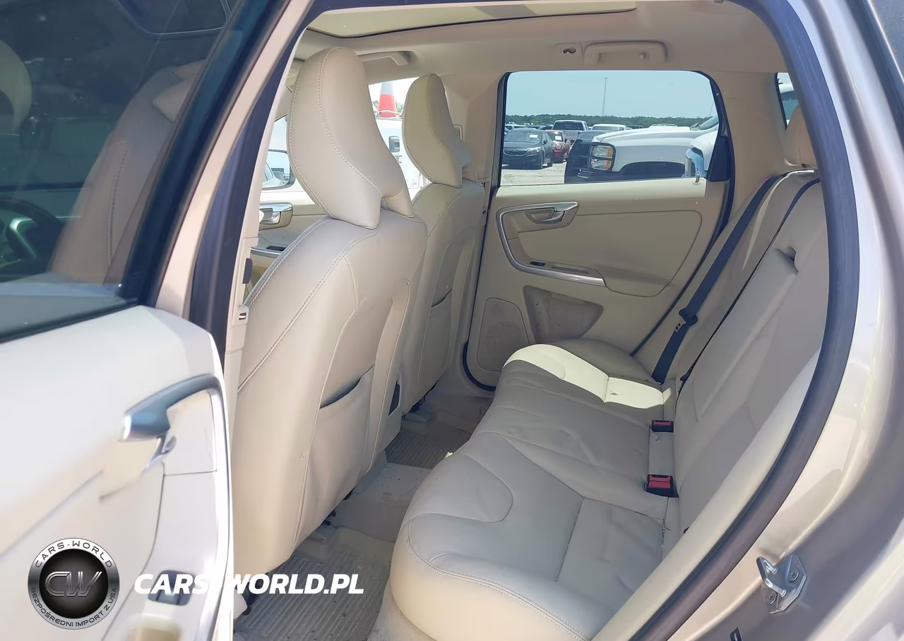 2015 Volvo Xc60 T5 Premier VIN:YV440MDK0F2678598 - 14