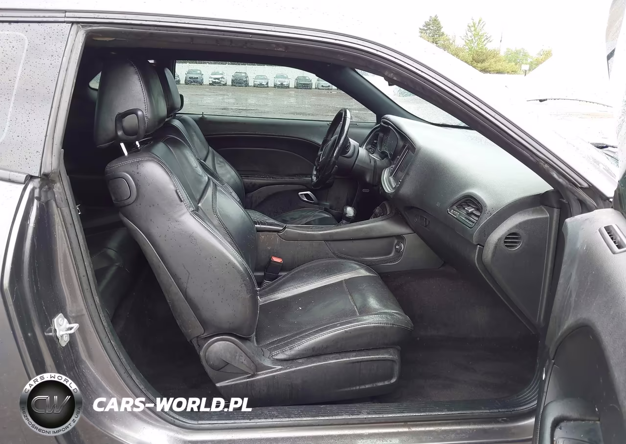2018 Dodge Challenger Sxt Plus VIN:2C3CDZAG5JH276869 - 5