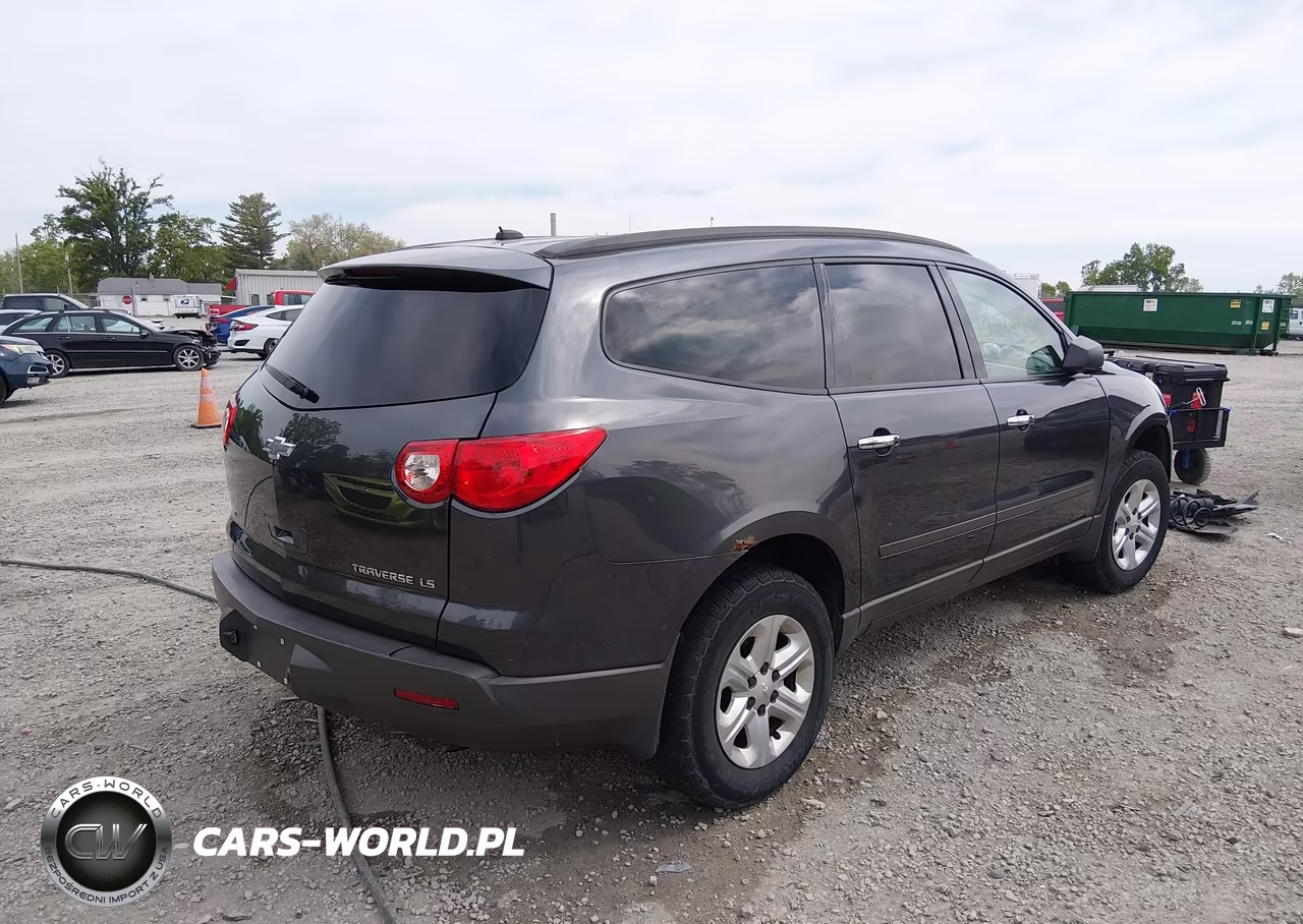 2012 Chevrolet Traverse Ls VIN:1GNKVEED6CJ416126 - 4