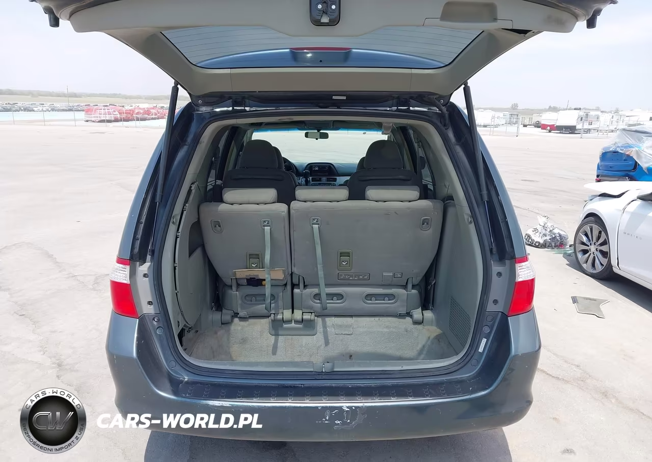 2006 Honda Odyssey Ex VIN:5FNRL38456B450504 - 17