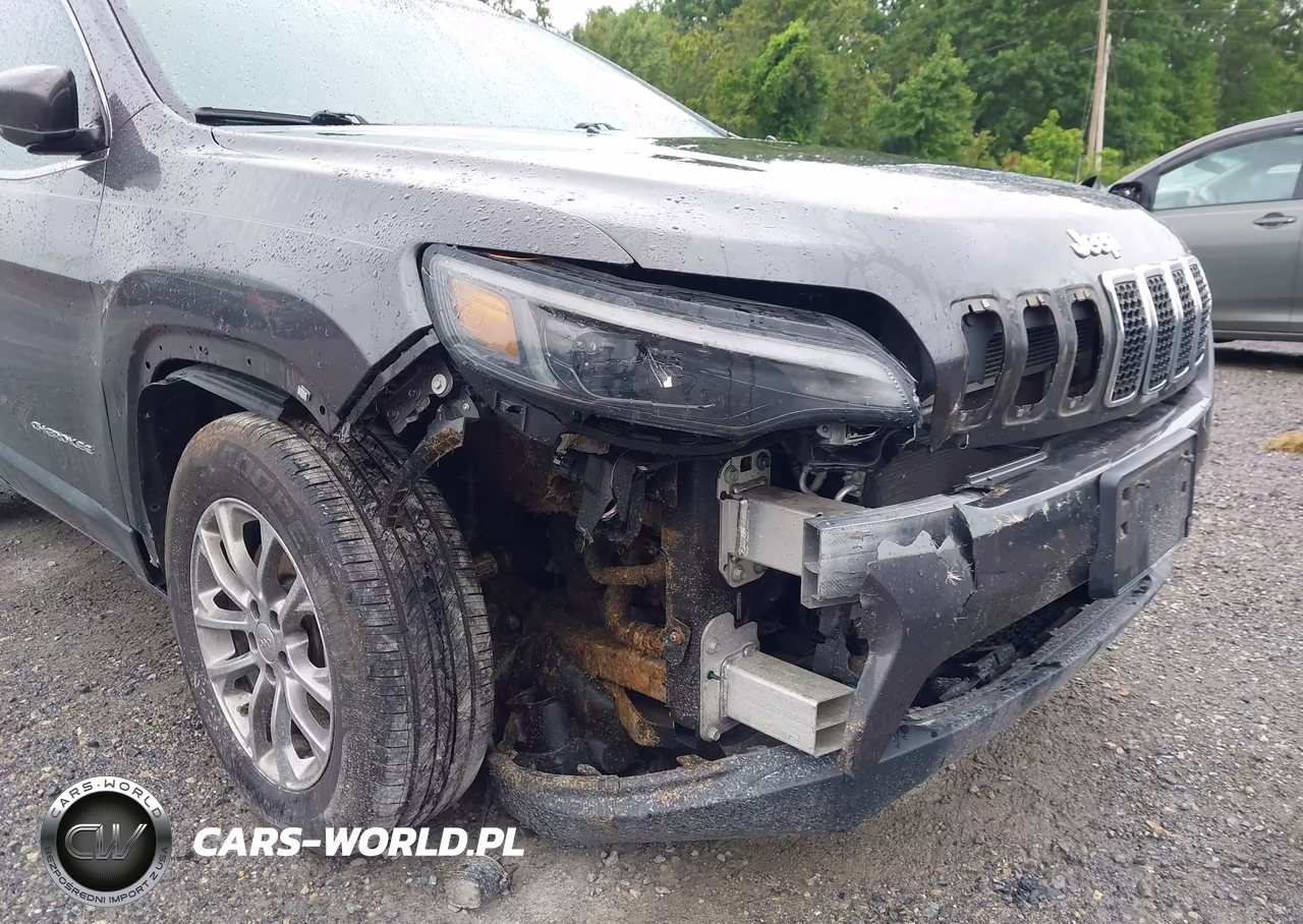 2020 Jeep Cherokee Latitude Lux 4X4 VIN:1C4PJMLXXLD632965 - 17