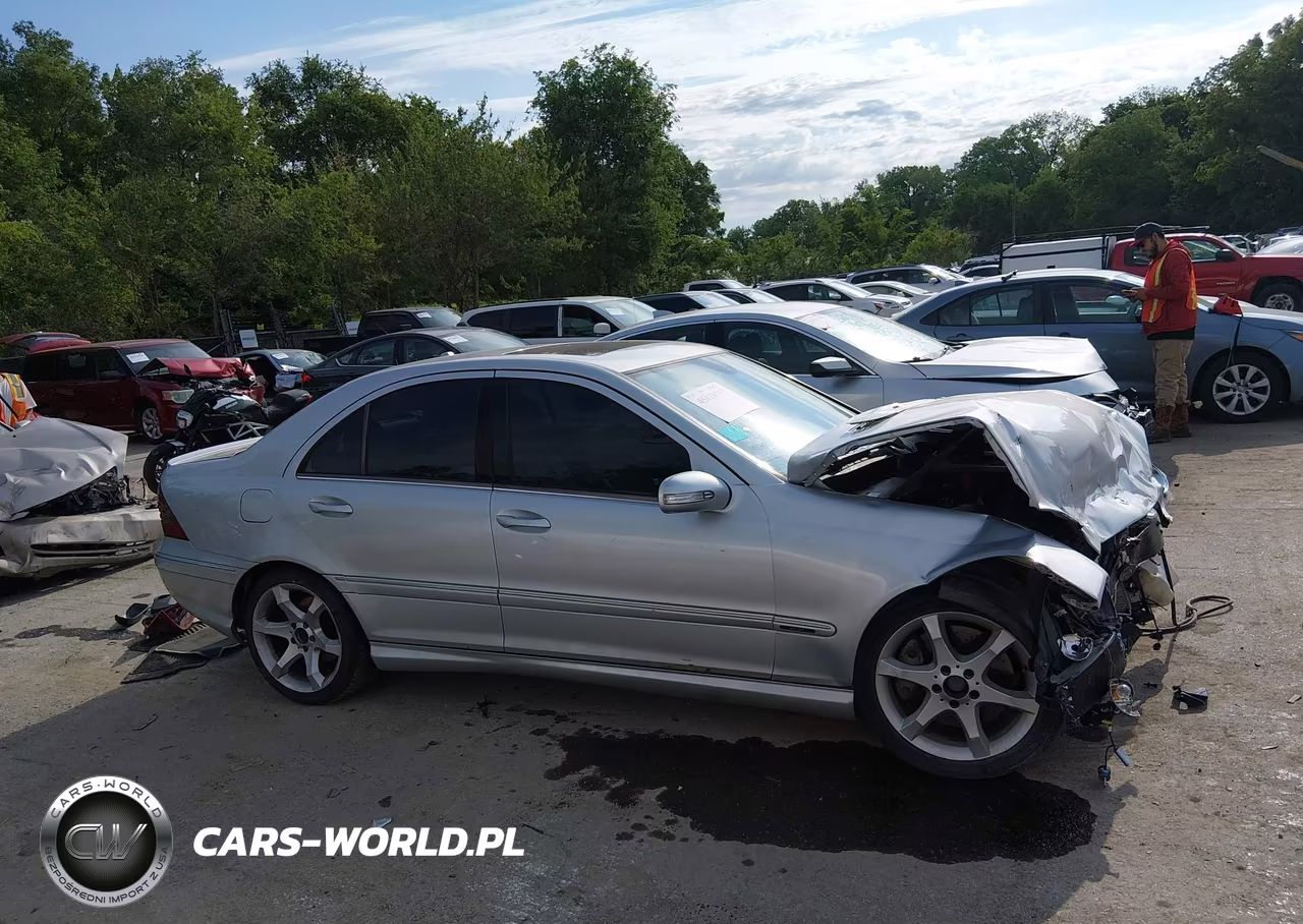 2007 Mercedes-Benz C 230 Sport VIN:WDBRF52H47F877747 - 14