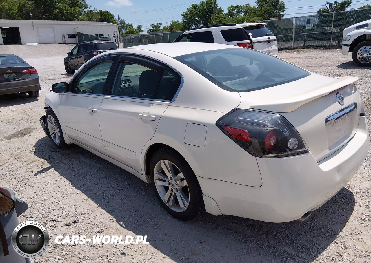 2011 Nissan Altima 2.5 S VIN:1N4AL2AP2BC172086 - 3
