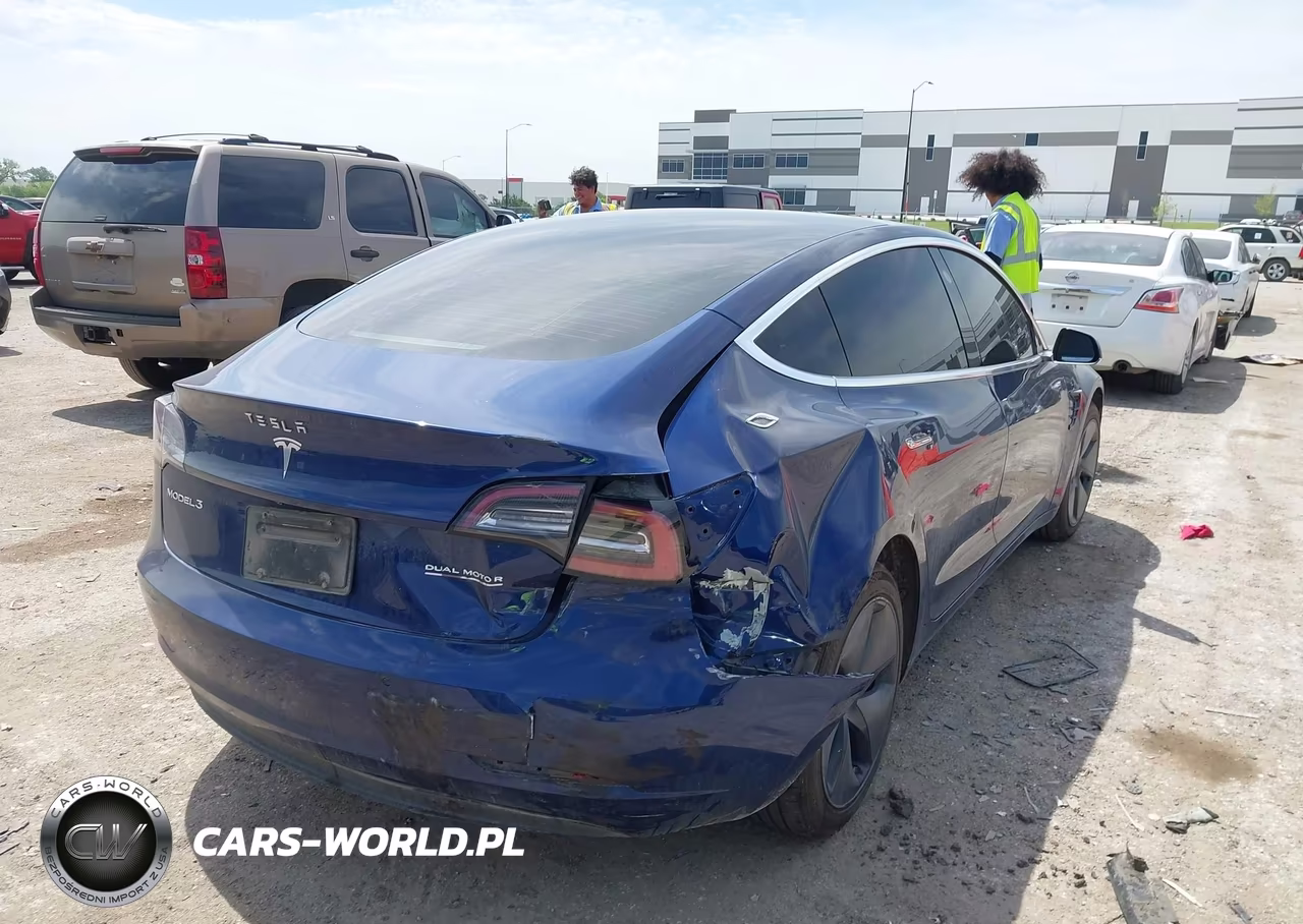 TESLA MODEL 3 VIN:5YJ3E1EA0KF344972 - 4