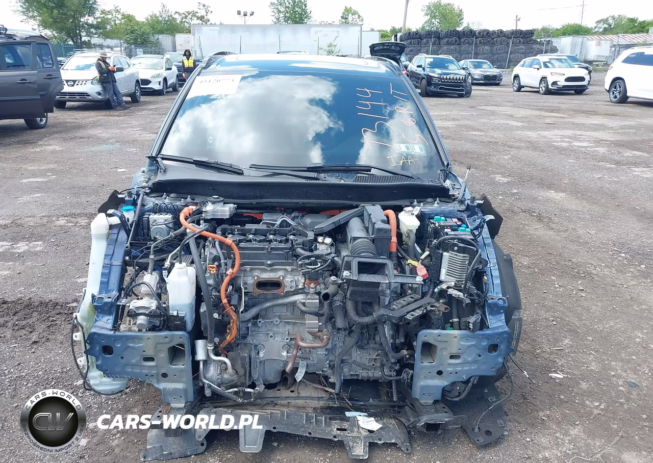 2023 Honda Cr-V Hybrid Sport VIN:2HKRS6H50PH813579 - 11