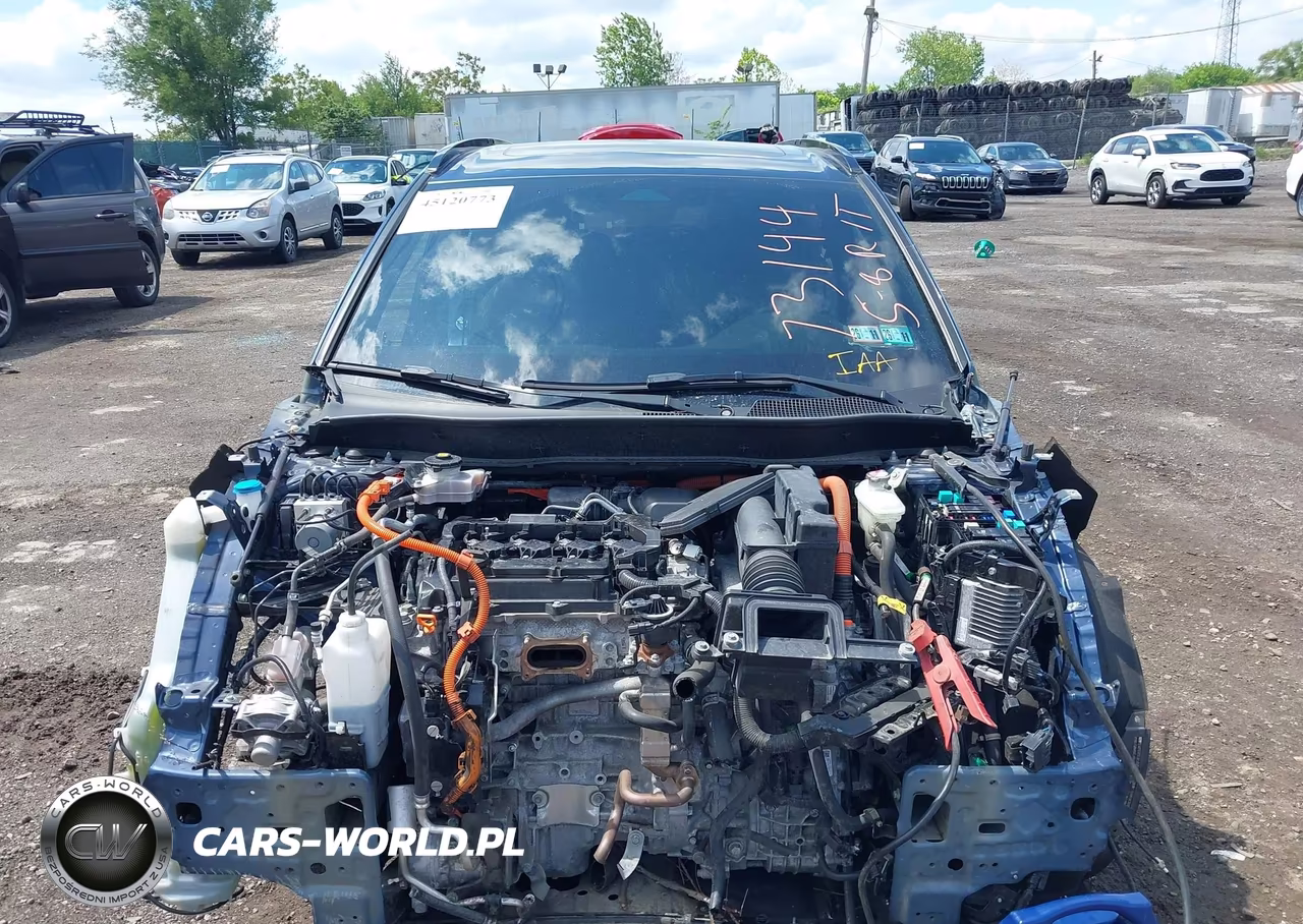 2023 Honda Cr-V Hybrid Sport VIN:2HKRS6H50PH813579 - 6