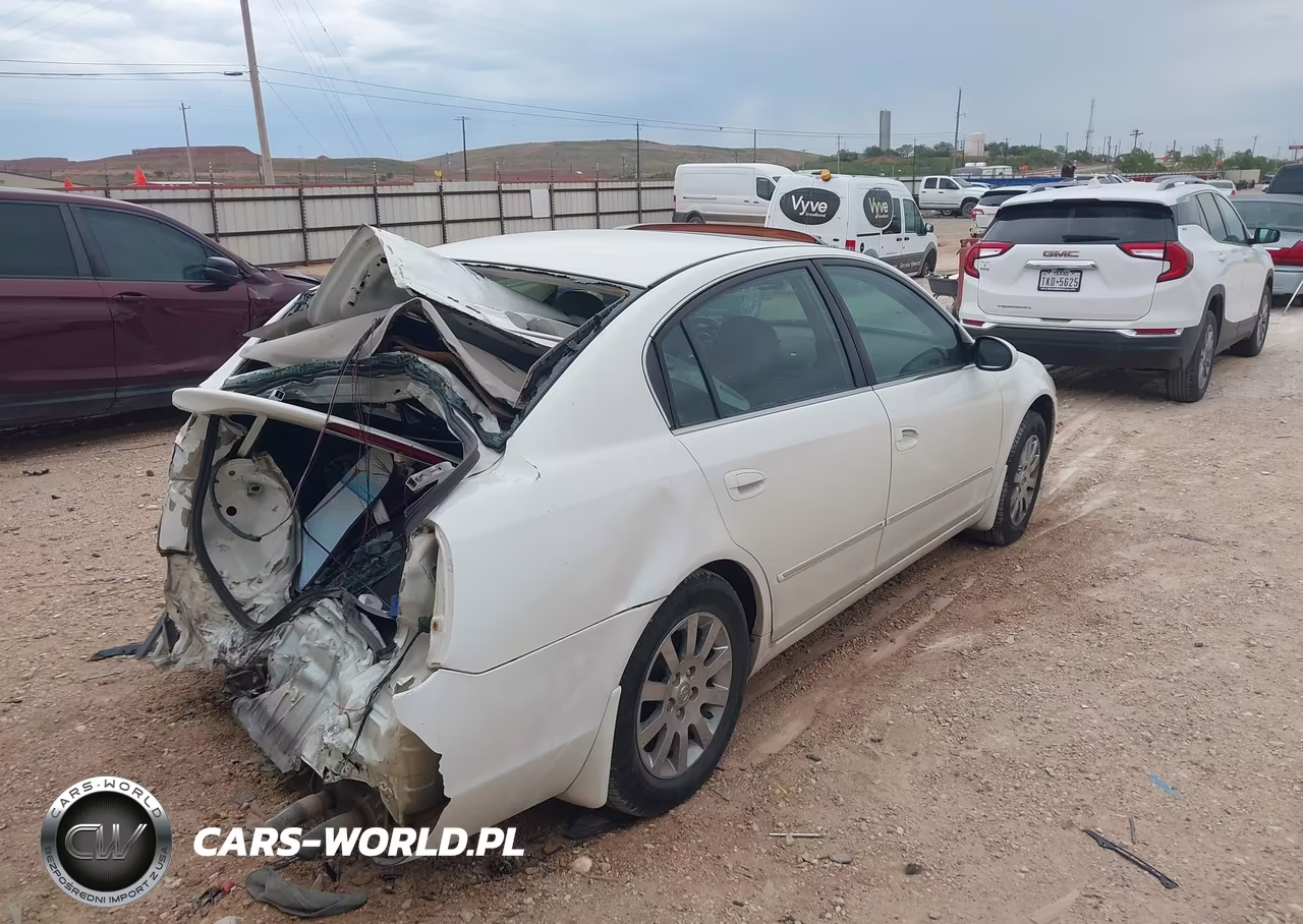2005 Nissan Altima 2.5 S VIN:1N4AL11EX5C310924 - 4