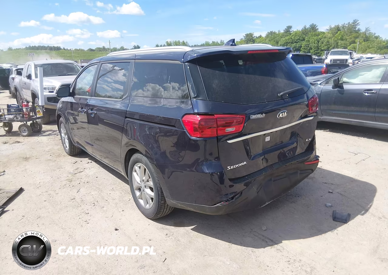 2020 Kia Sedona Ex VIN:KNDMB5C11L6657677 - 3