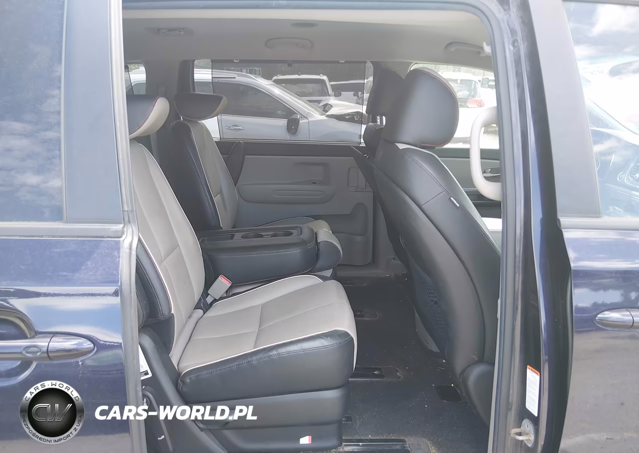 2020 Kia Sedona Ex VIN:KNDMB5C11L6657677 - 8