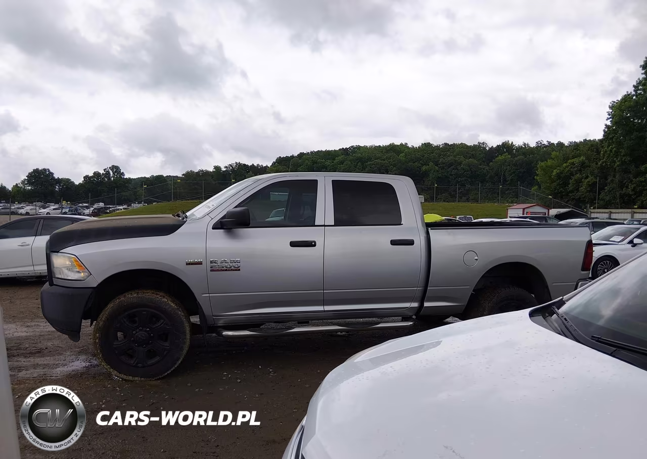 2015 Ram 2500 Tradesman VIN:3C6TR5CT8FG705419 - 14