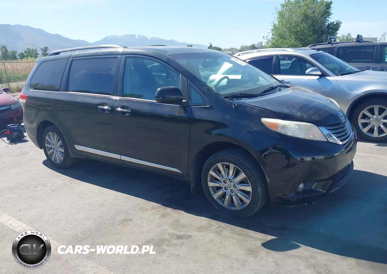 2013 Toyota Sienna Xle 7 Passenger