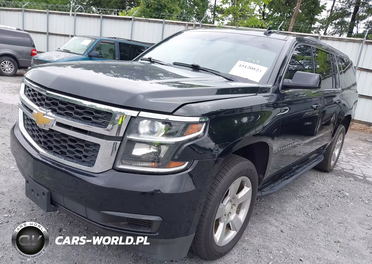 2017 Chevrolet Suburban Lt VIN:1GNSCHKC9HR114633 - 2