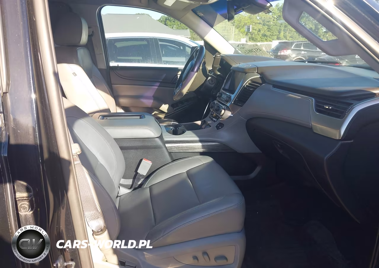 2017 Chevrolet Suburban Lt VIN:1GNSCHKC9HR114633 - 5