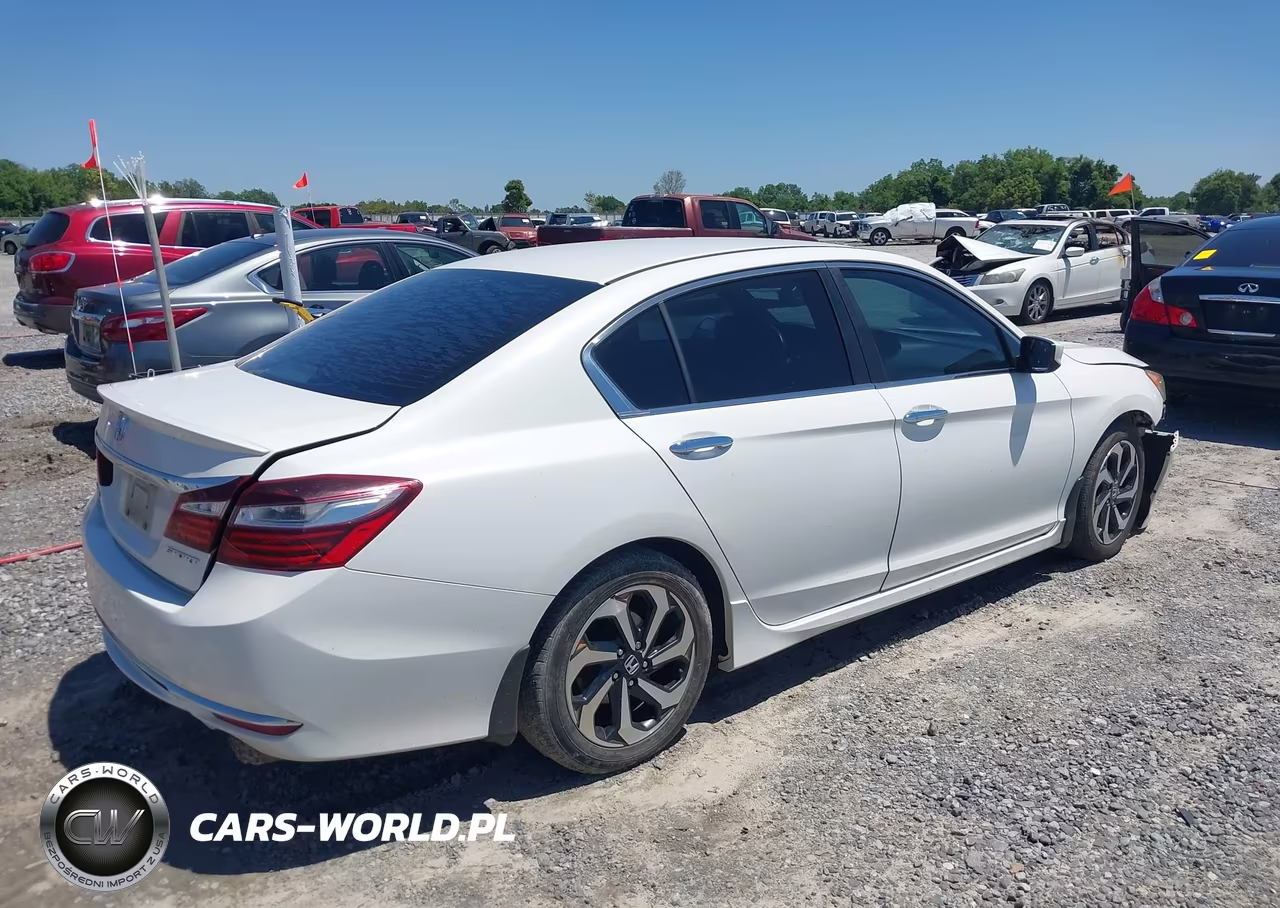 2017 Honda Accord Sport VIN:1HGCR2F56HA187267 - 4
