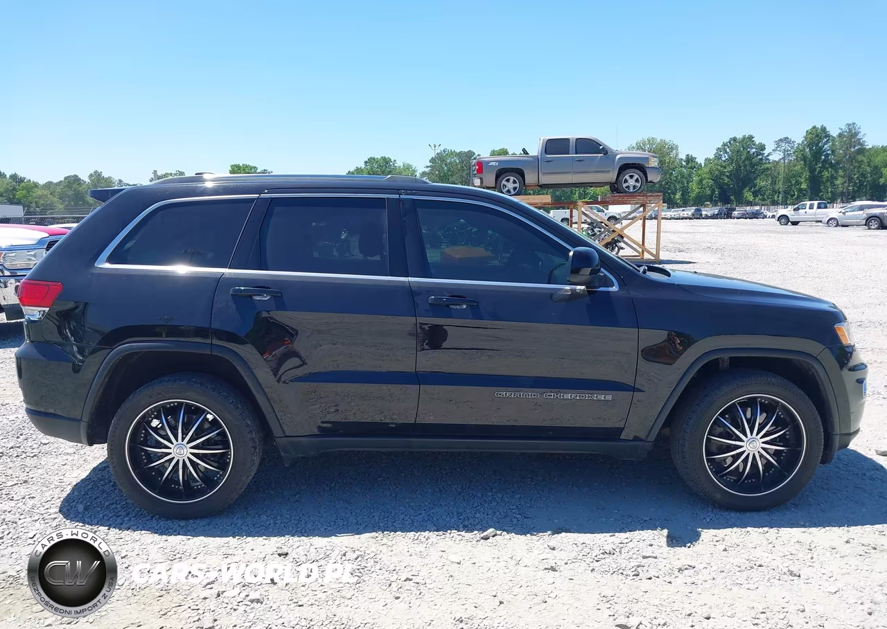 2021 Jeep Grand Cherokee Laredo E 4X2 VIN:1C4RJEAG3MC548544 - 13