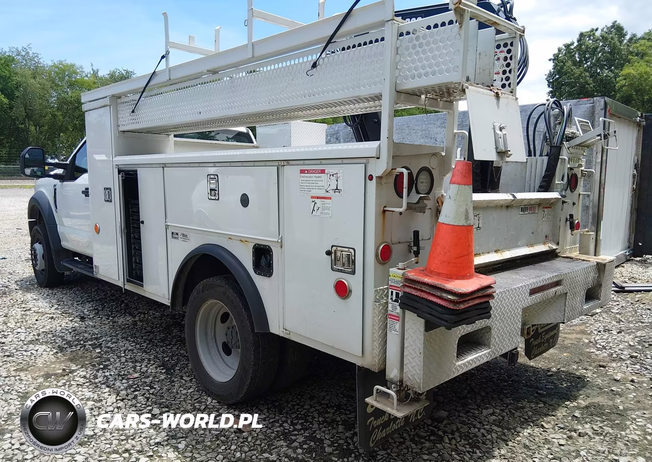 2022 Ford F-550 Chassis Xl VIN:1FDUF5GN9NEC91814 - 3