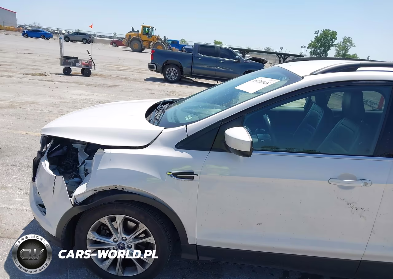 2018 Ford Escape Sel VIN:1FMCU0HD7JUD27946 - 17