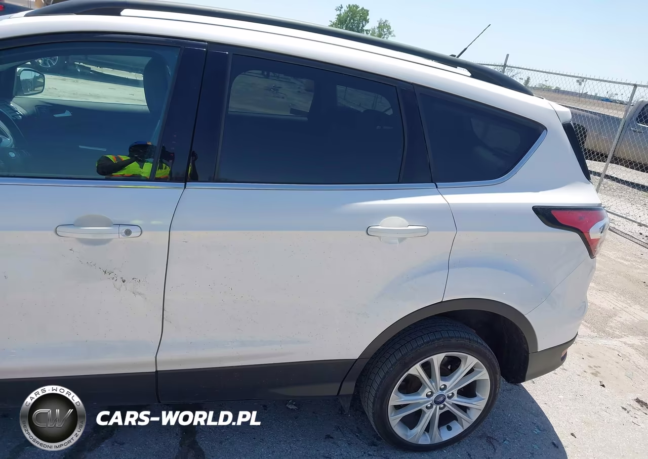 2018 Ford Escape Sel VIN:1FMCU0HD7JUD27946 - 18