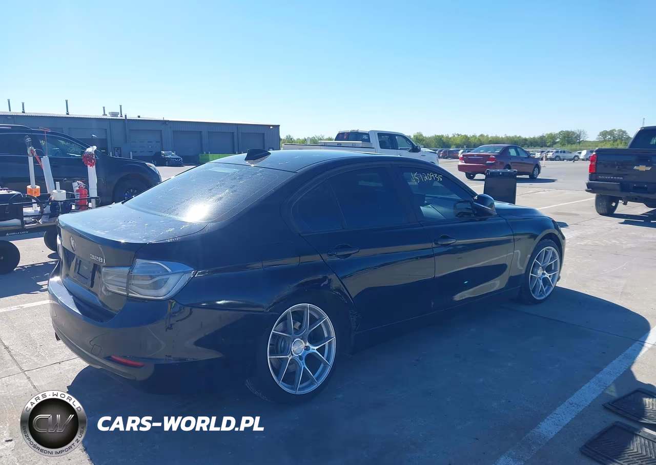 2013 BMW 328I xDrive VIN:WBA3B3C56DF538671 - 4