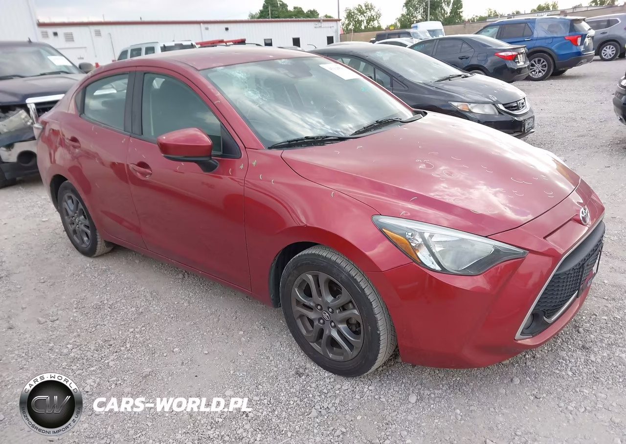 2019 Toyota Yaris Le – zdjęcie 1 z 19
