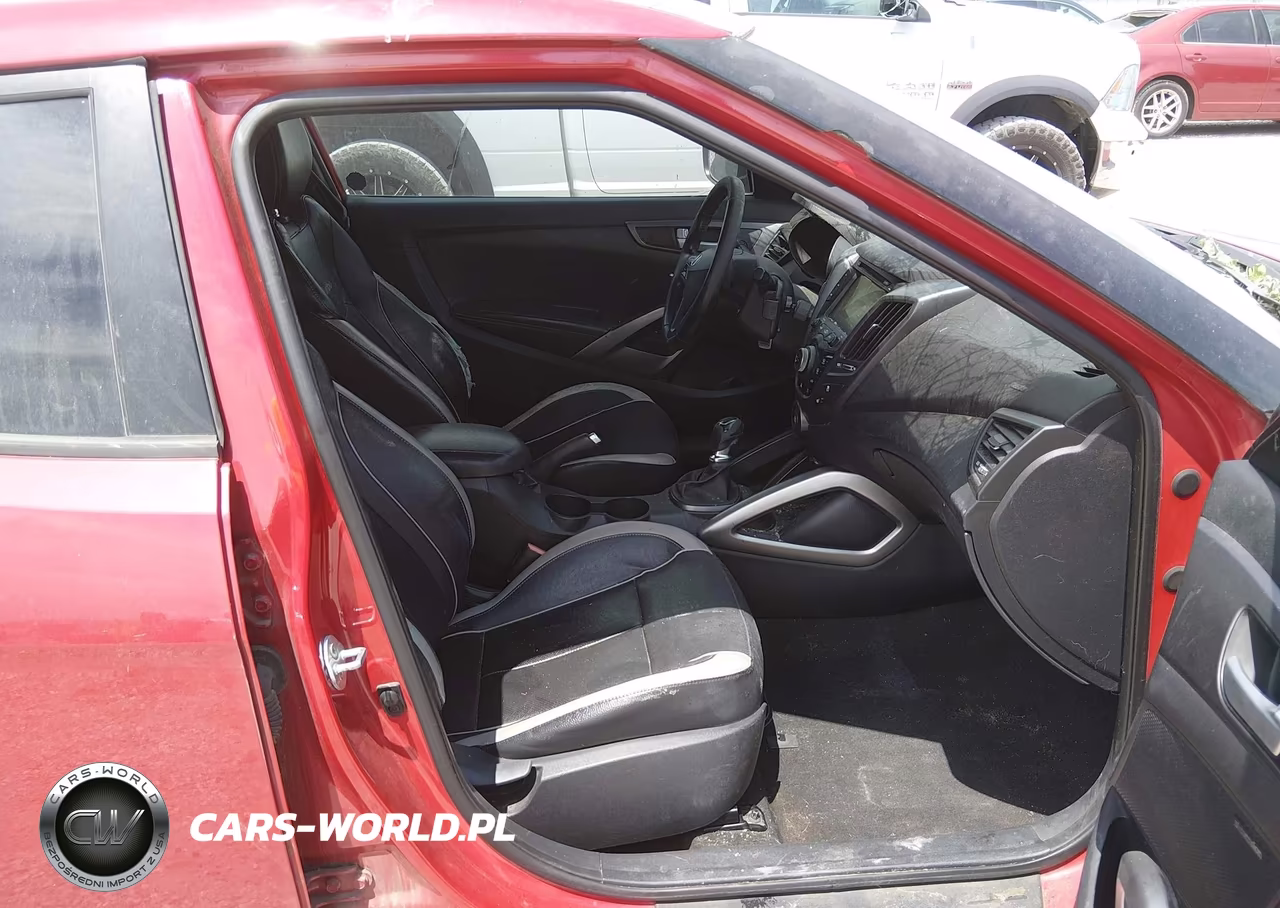 2013 Hyundai Veloster Turbo W-Black VIN:KMHTC6AE9DU153391 - 5