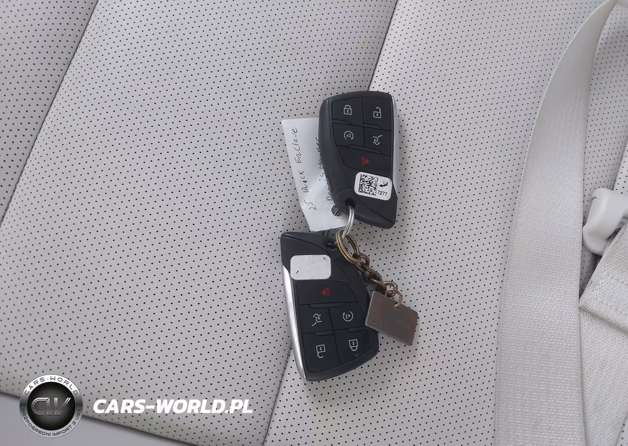 2025 Buick Enclave Avenir Fwd VIN:5GAEVCRSXSJ106371 - 11
