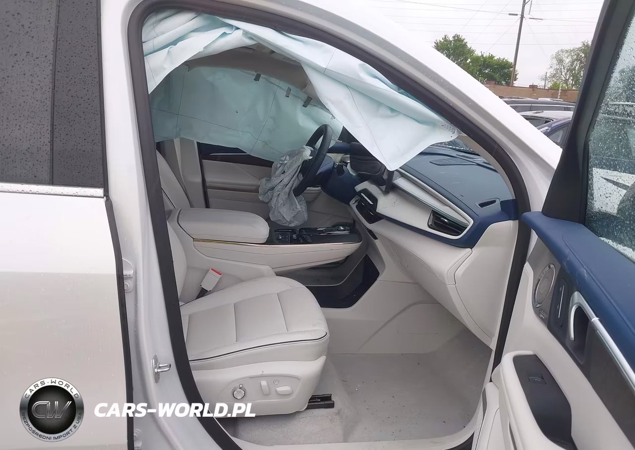 2025 Buick Enclave Avenir Fwd VIN:5GAEVCRSXSJ106371 - 5
