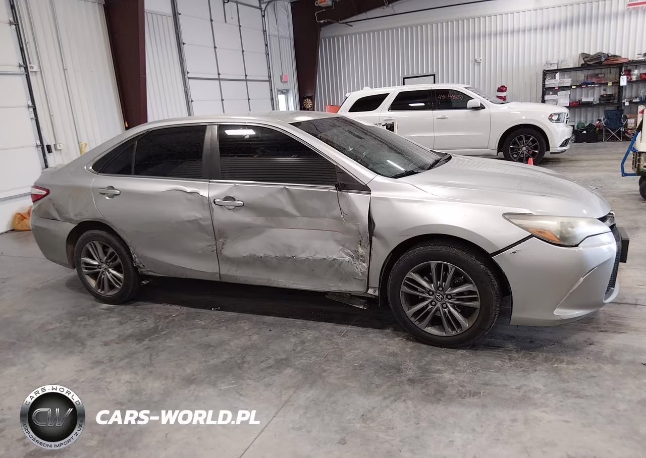 2015 Toyota Camry Se VIN:4T1BF1FK4FU913265 - 12
