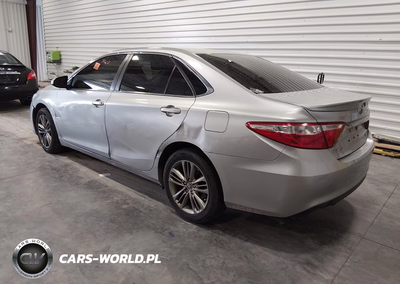 2015 Toyota Camry Se VIN:4T1BF1FK4FU913265 - 3