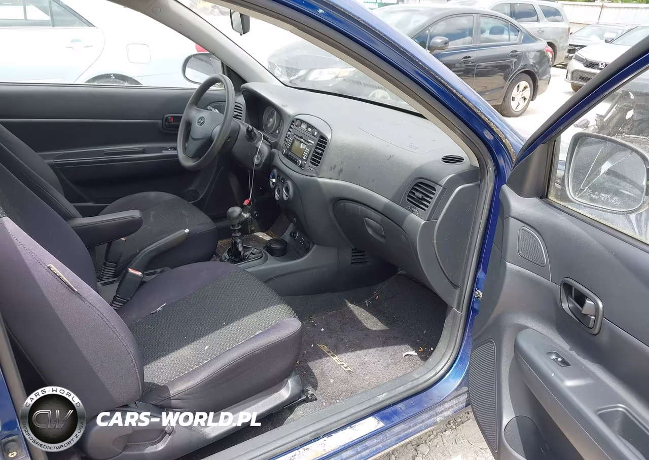 2010 Hyundai Accent Gs VIN:KMHCM3AC0AU158128 - 5