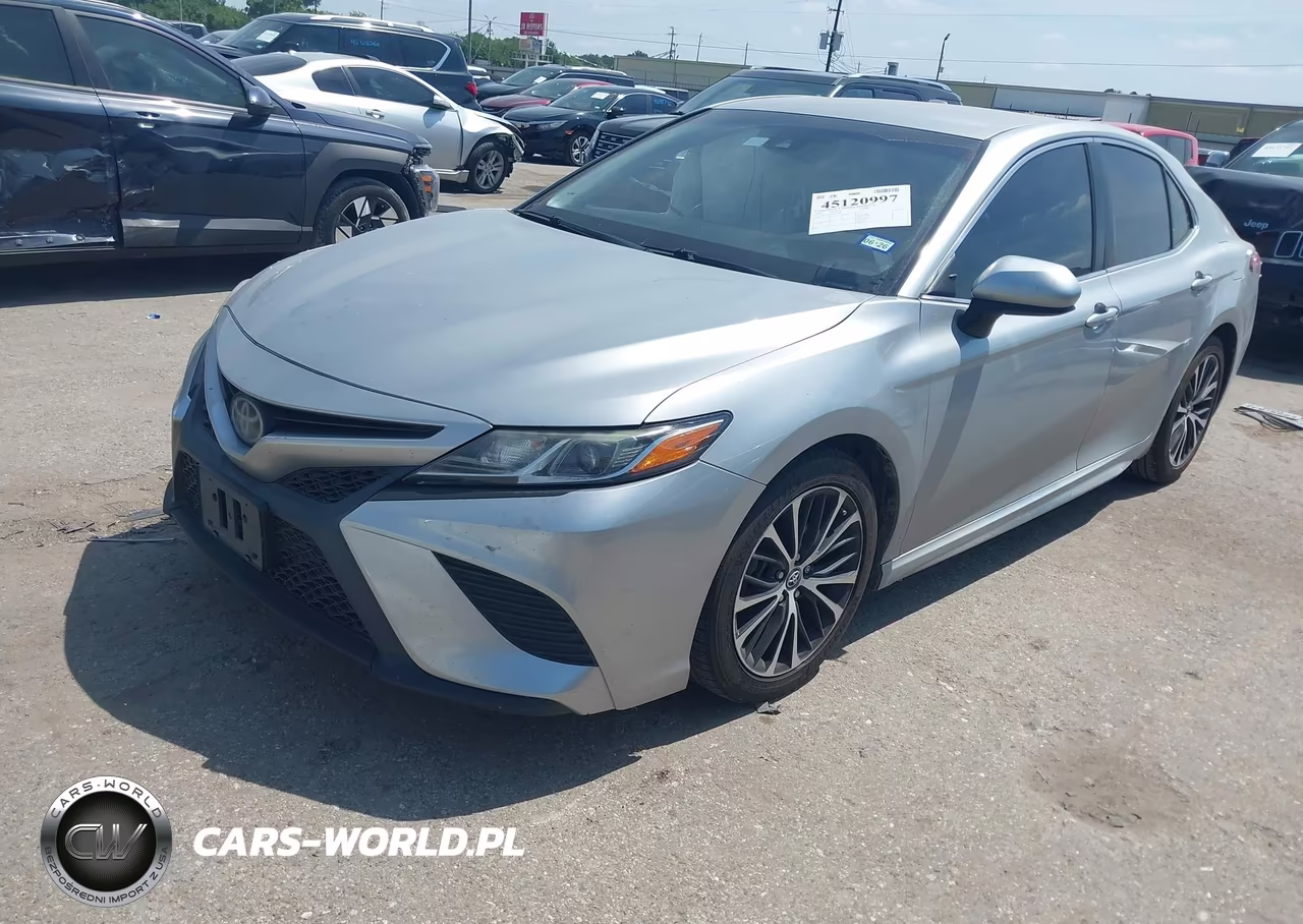 2018 Toyota Camry Se VIN:4T1B11HK0JU518181 - 2