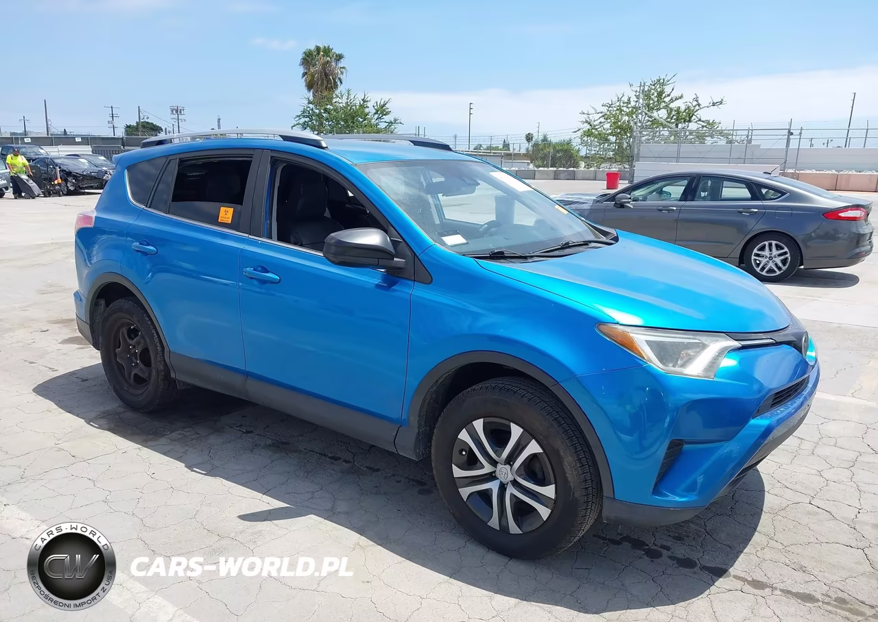 2017 Toyota Rav4 Le – zdjęcie 1 z 16