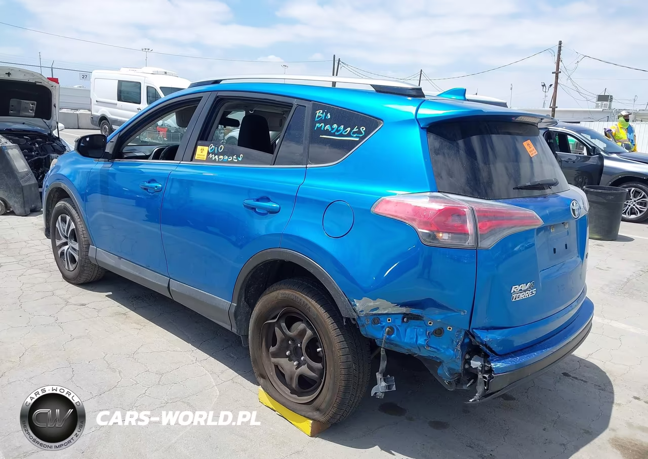 2017 Toyota Rav4 Le VIN:JTMZFREV8HJ105700 - 6