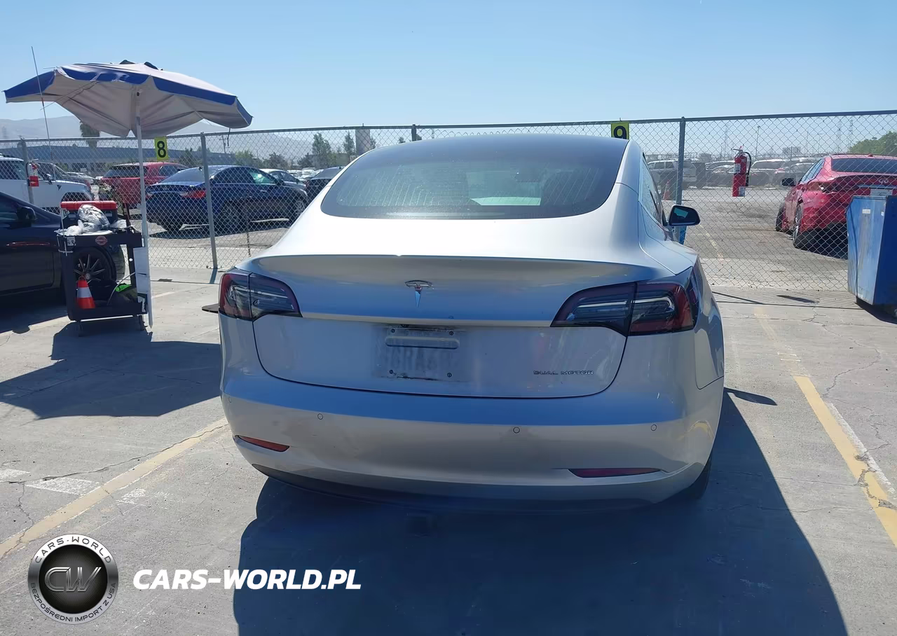 2018 Tesla Model 3 Long Range-Performance VIN:5YJ3E1EB1JF091085 - 17