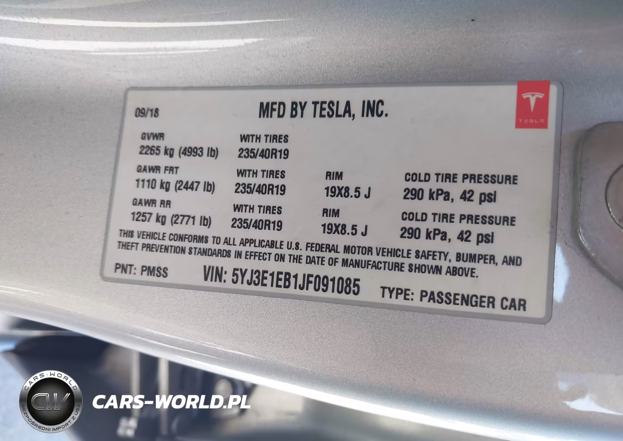 2018 Tesla Model 3 Long Range-Performance VIN:5YJ3E1EB1JF091085 - 9