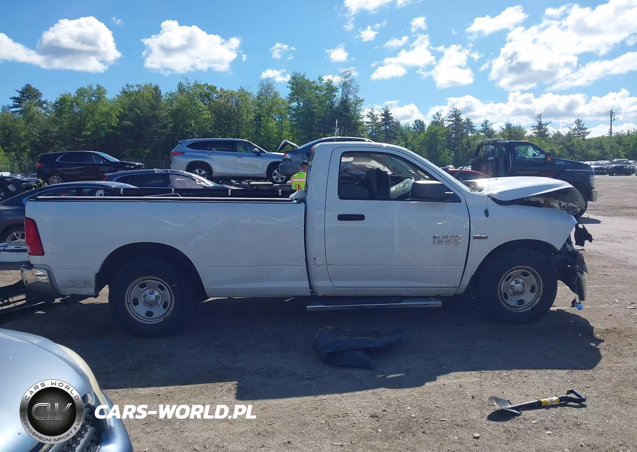 2016 Ram 1500 Tradesman VIN:3C6JR6DT8GG257387 - 14