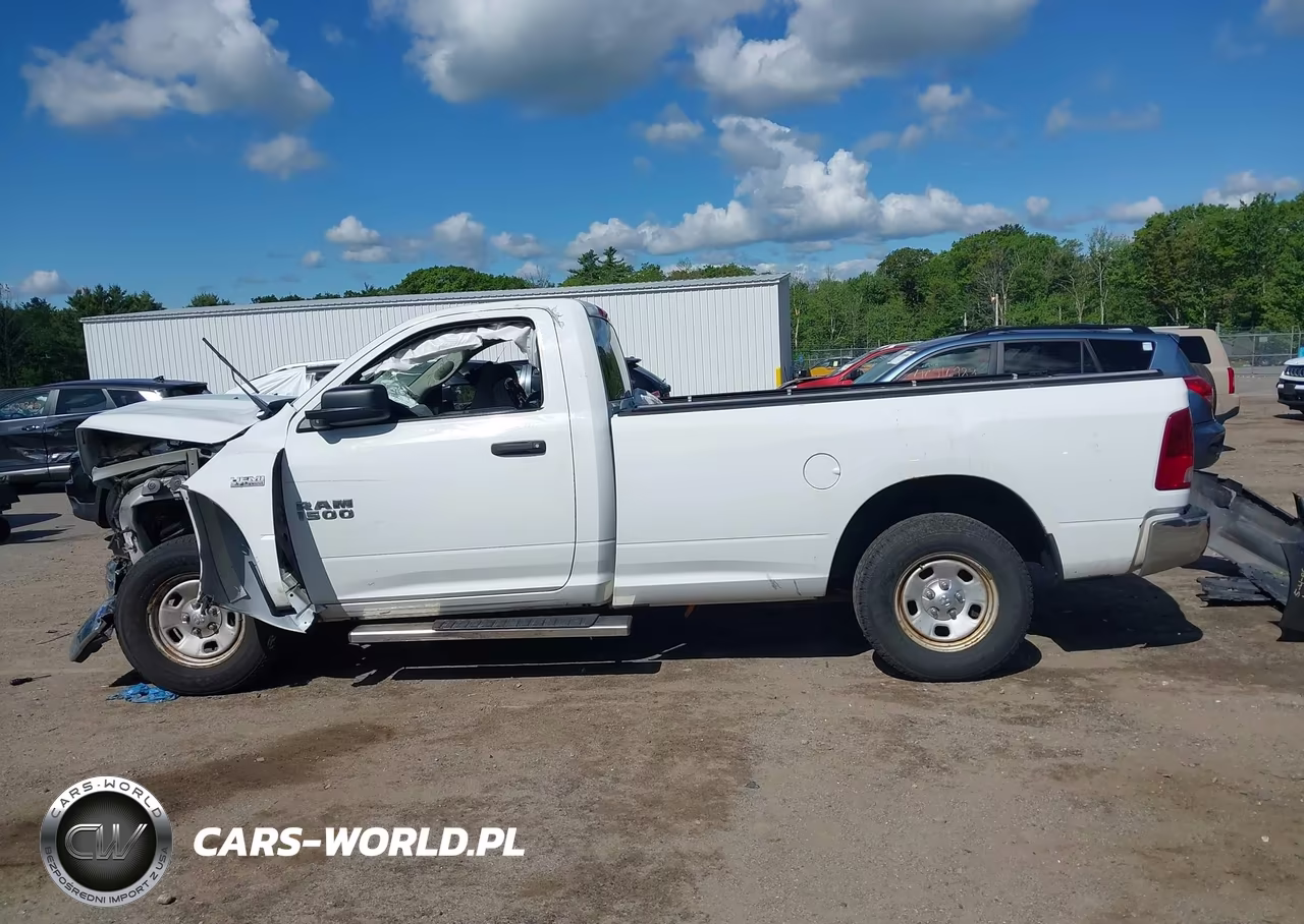 2016 Ram 1500 Tradesman VIN:3C6JR6DT8GG257387 - 15