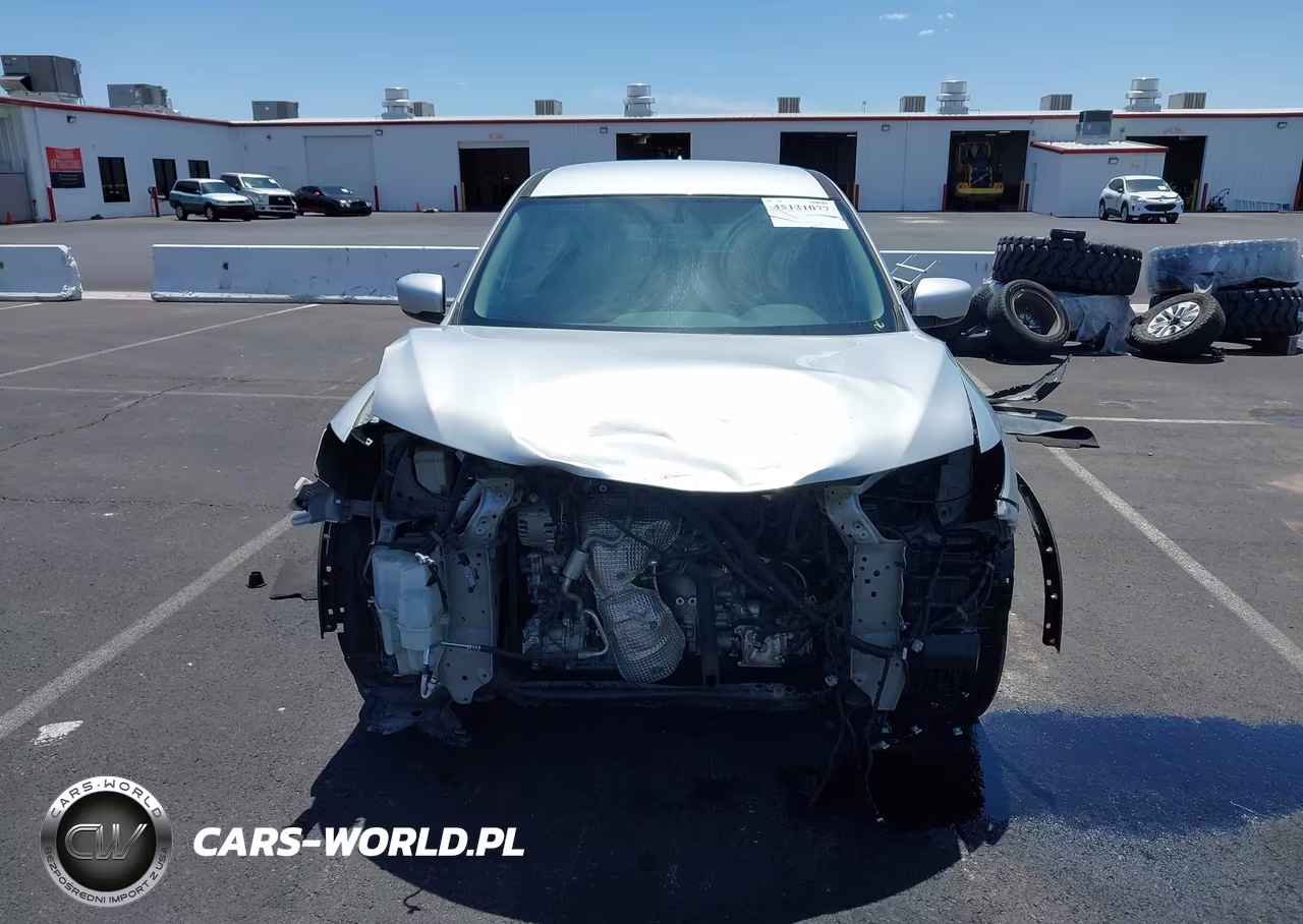 2018 Nissan Rogue S VIN:5N1AT2MT8JC711307 - 13